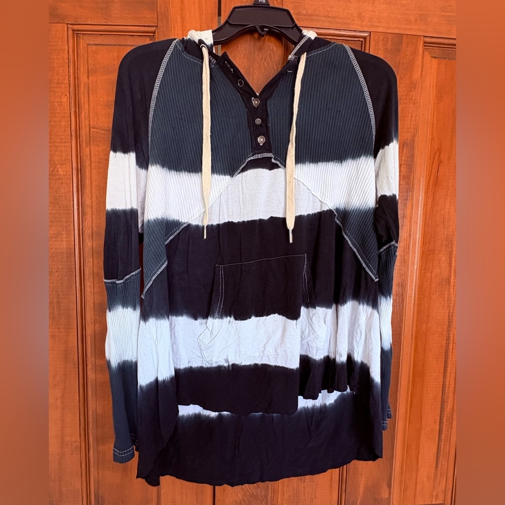 POL Black and White Tie Dye Henley Mixed Fabric Hoodie